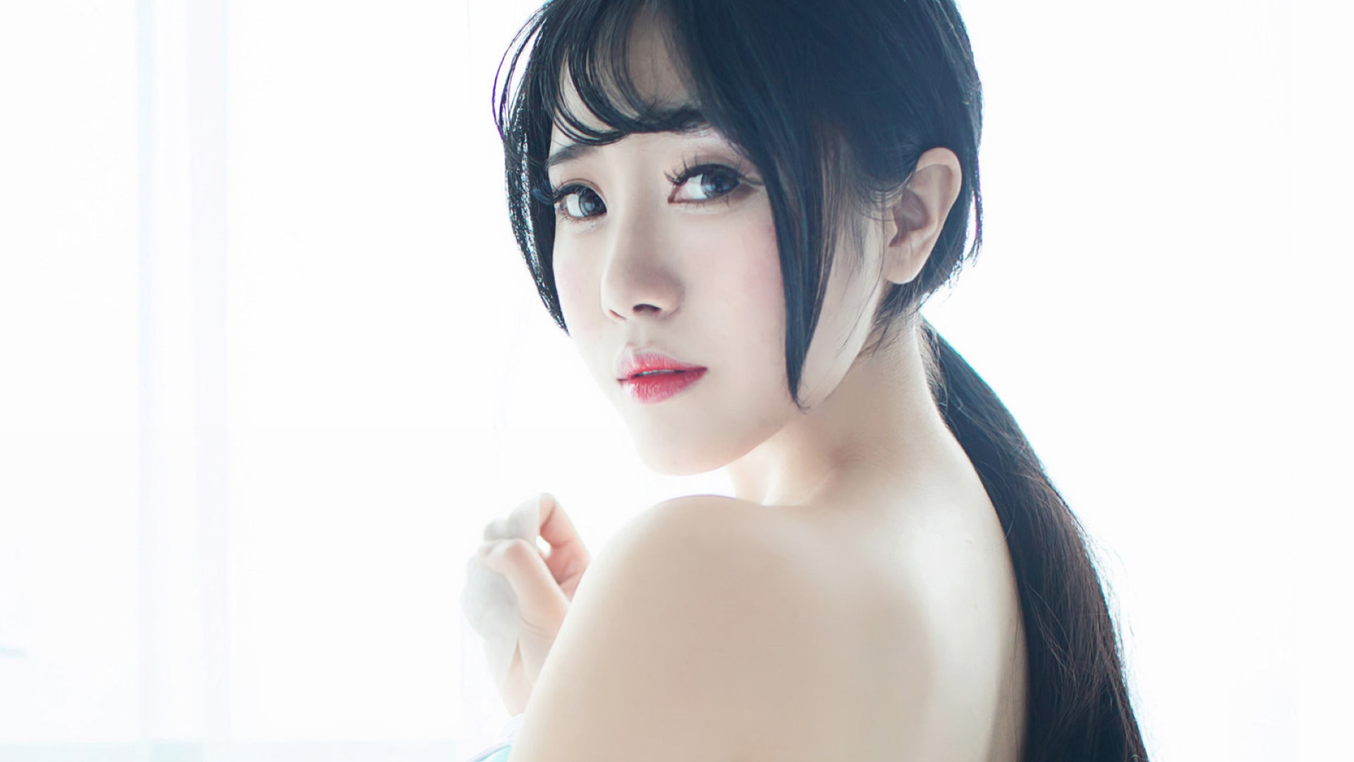 热播封面